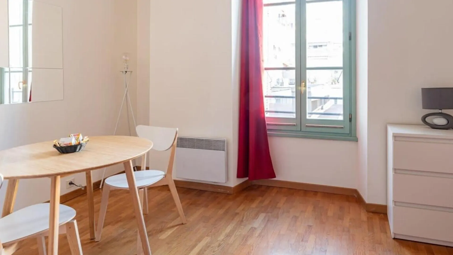 Studio Near Place Massena Nice